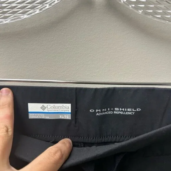 Columbia Grey Omni-Shield Advanced Repellency Pants - Picture 5 of 5